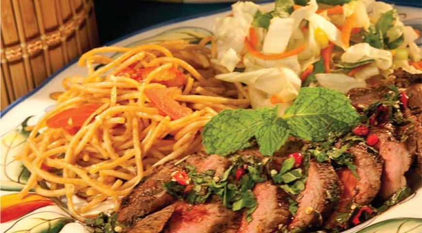 BBQ'd Boneless Leg of Lamb BBQ'd Boneless Leg of Lamb