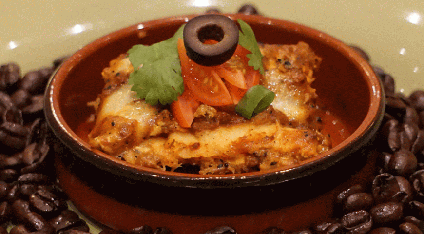 Kona Coffee Chili Cheese Kalua Enchiladas Kona Coffee Chili Cheese Kalua Enchiladas