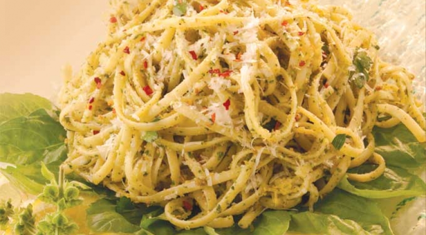 Lemon Arugula Pesto Linguine