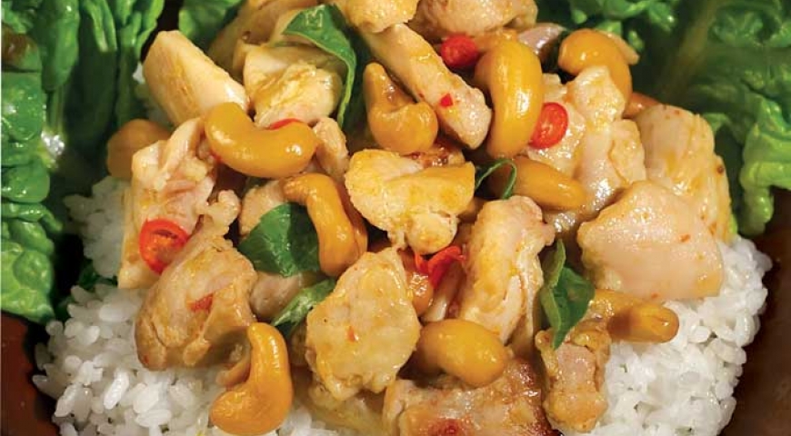 Stir Fried Chicken with Cashew Nuts