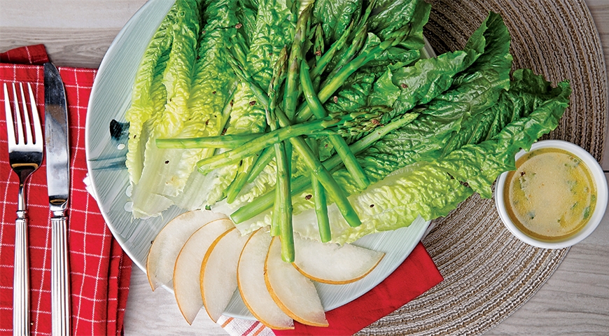 Asparagus & Korean Pear Salad with Citrus Vinaigrette