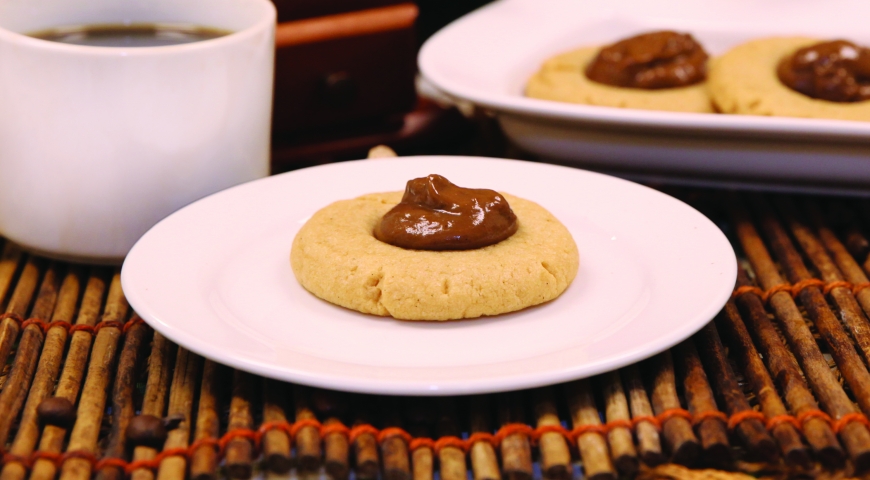 Mocha Cookie Cups