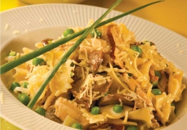 Image of Creamy Farfalle Pasta with Mushrooms and Peas