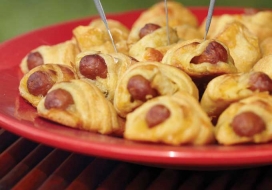 Image of Green Chili Cheesy Pigs in a Blanket