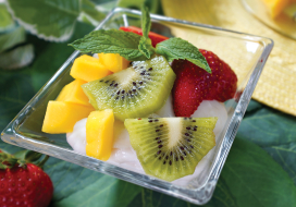 Image of Coconut Pudding with Seasonal Fruits